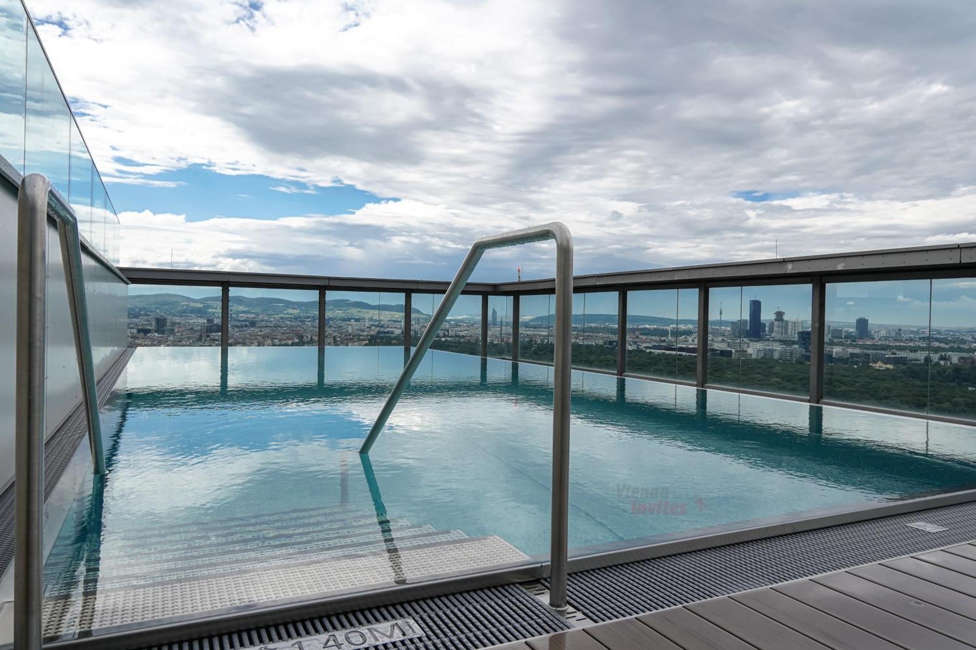 Triiiple 7Heaven - Amazing View On Top Floor With Rooftop Pool Vienna Exterior photo