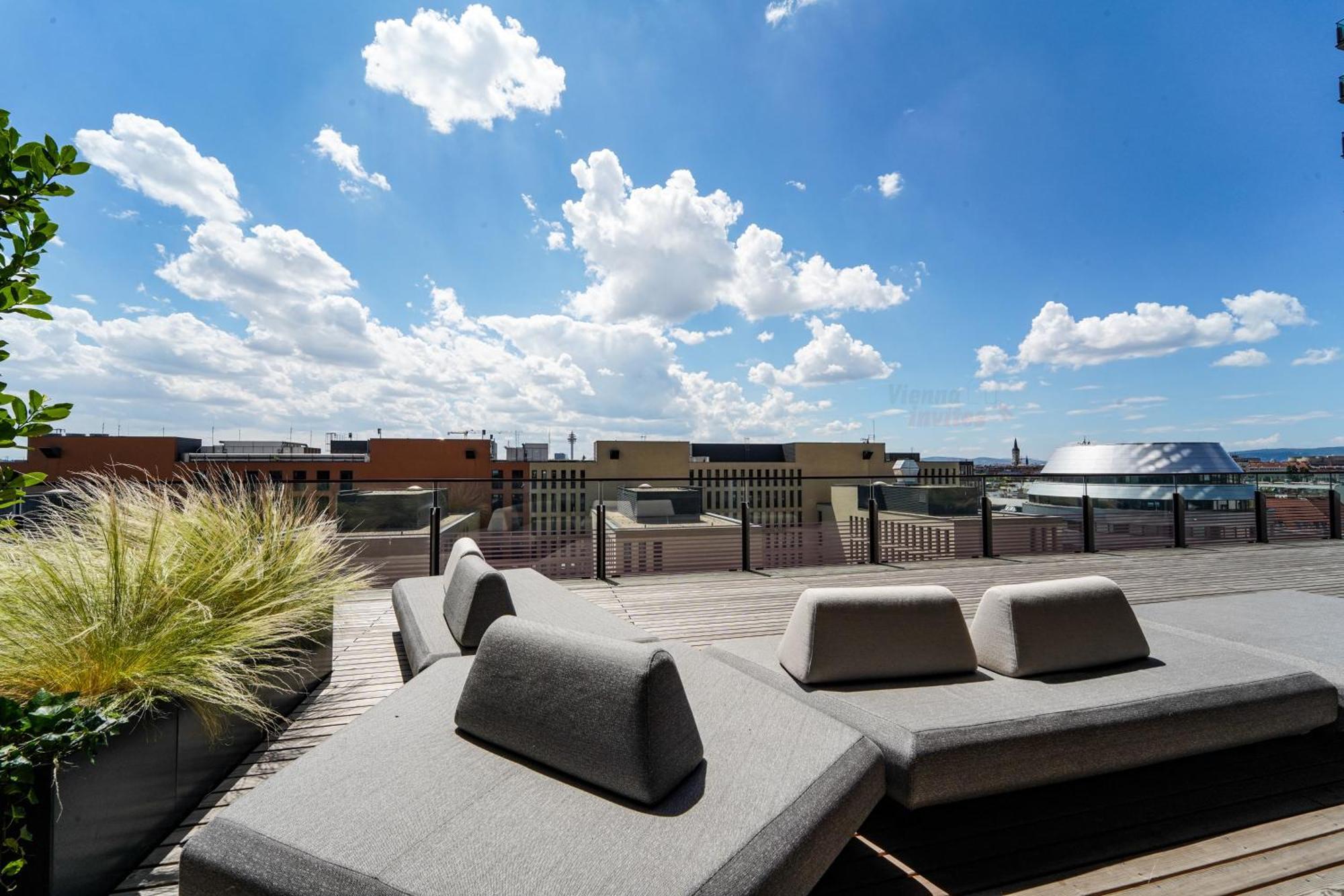 Triiiple 7Heaven - Amazing View On Top Floor With Rooftop Pool Vienna Exterior photo